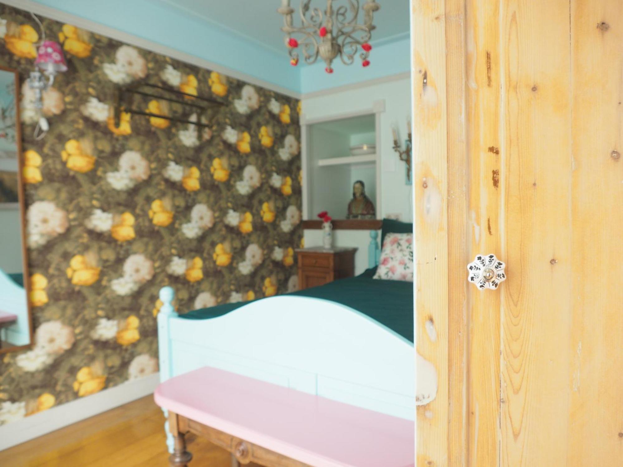 B&B Bureau Warmoesstraat Ден Бург Екстериор снимка